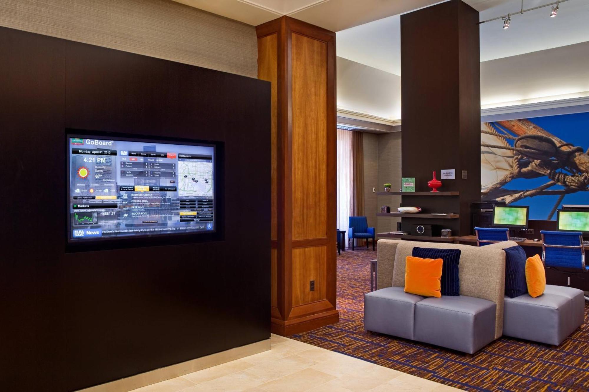 Courtyard By Marriott Baltimore Downtown/Inner Harbor Exterior photo